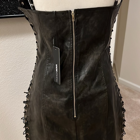 Brand New Faux Leather Mini 🖤🖤🖤🖤 - Picture 5 of 6